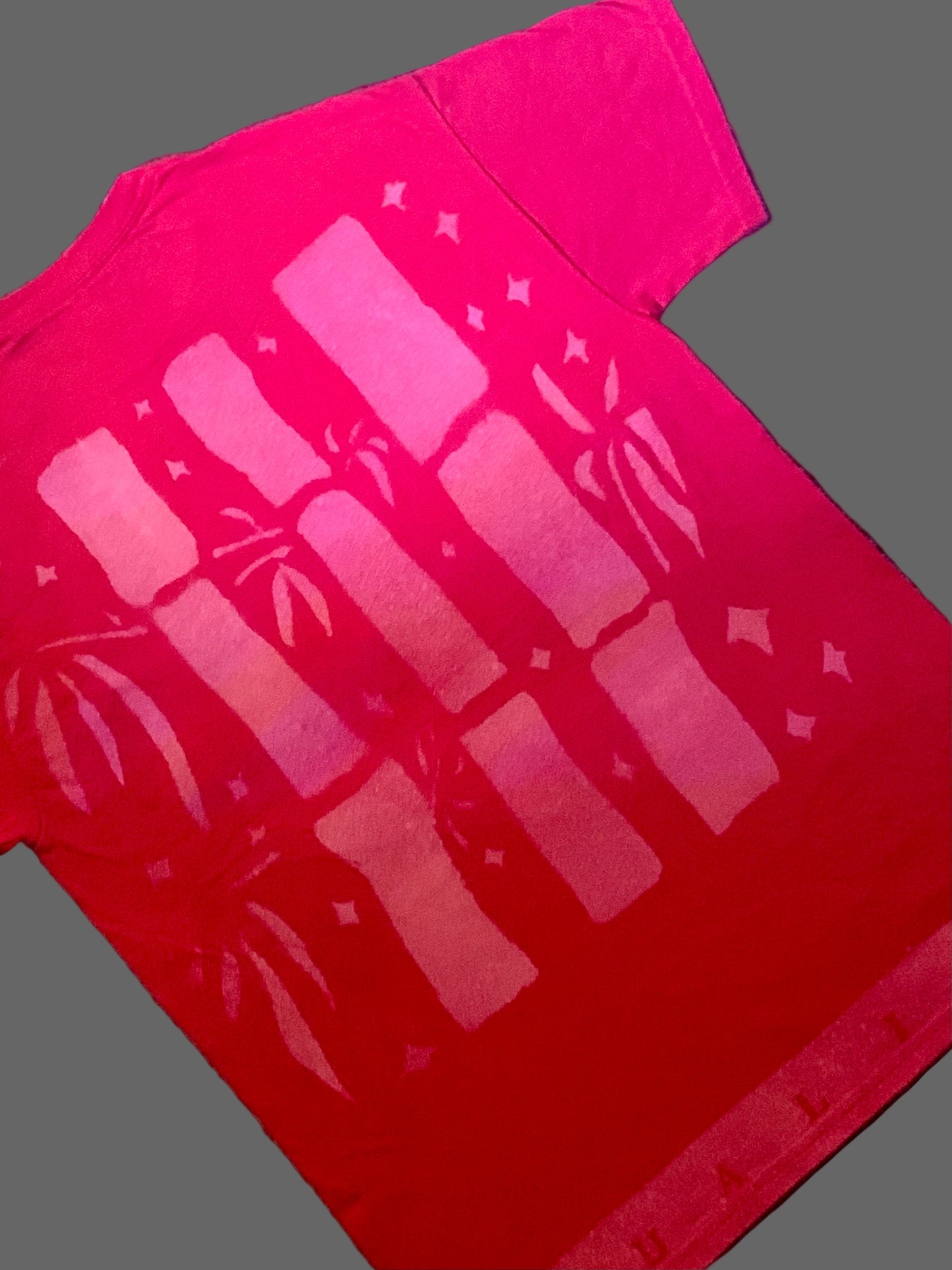 Red A.quality Apparel T-Shirt 100% Cotton / Medium-Large (Adult/Teen)