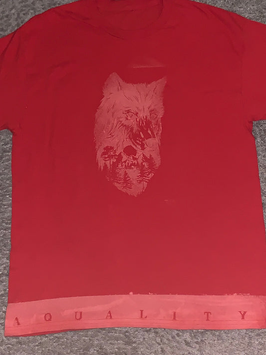 Red- A.Quality Apparel T-Shirt (%100 Cotton) Gold Wolf Design Size: Large