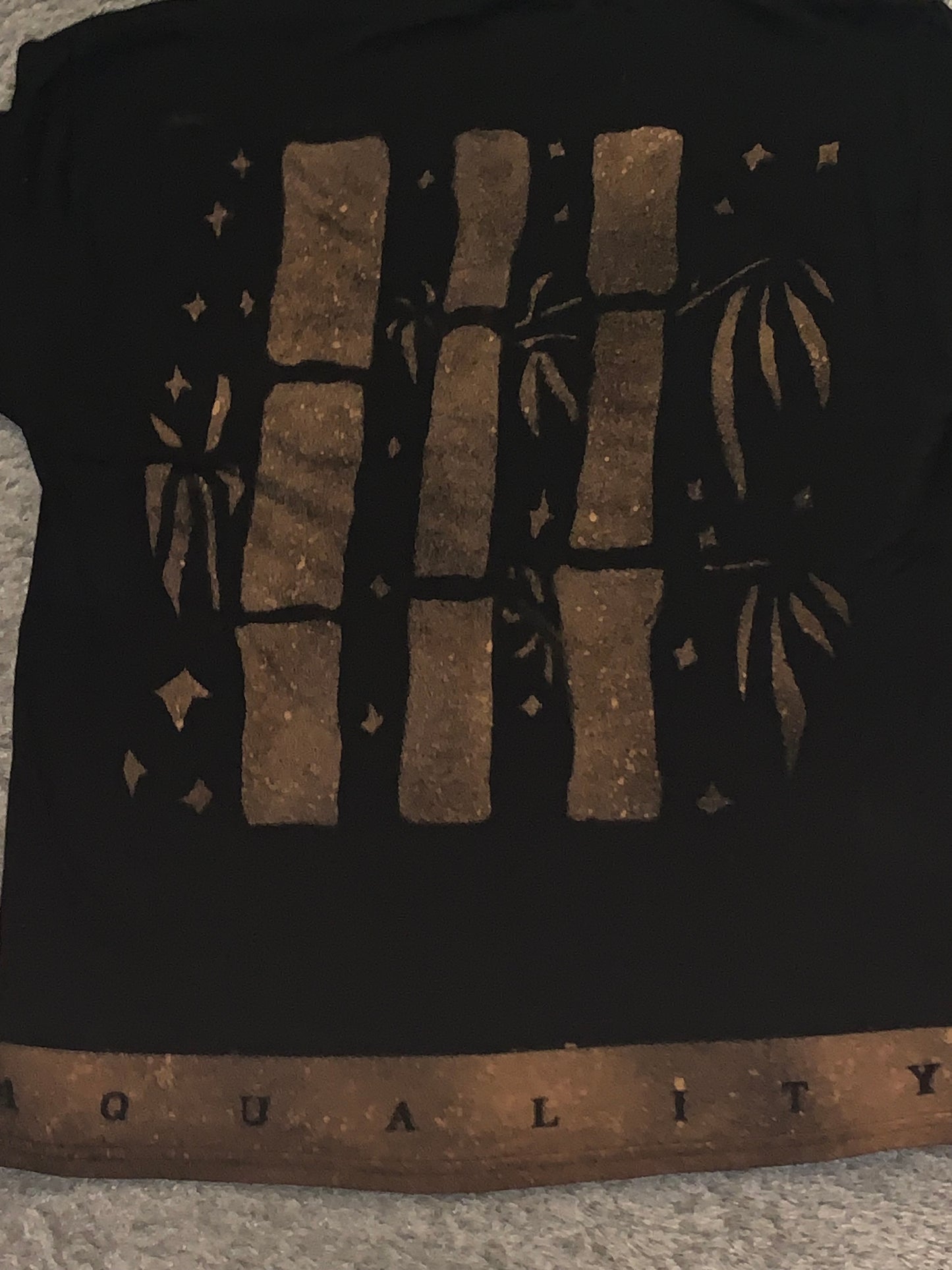 Black & Gold -A. Quality Apparel T-Shirt (%100 Cotton) Size: X-LARGE